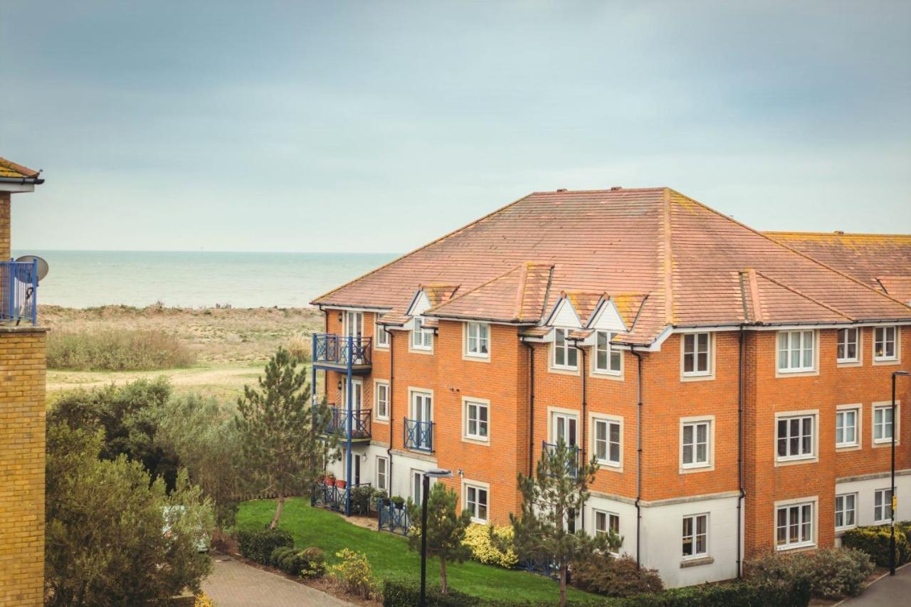 Sovereign Sunrise Near To Beach Villa Eastbourne Exterior photo